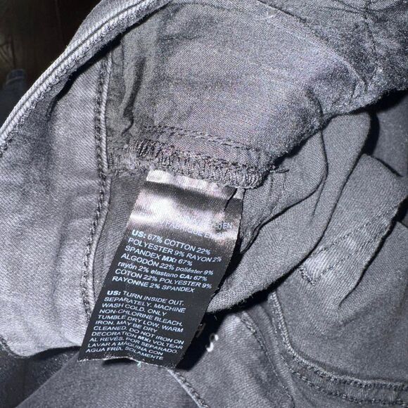 White House Black Market The High Rise Skinny Jean with sequin detailing - Picture 5 of 5